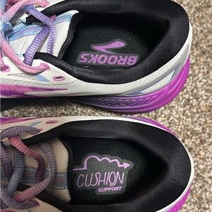 Brooks Women's Athletic Shoes - Purple and Pink